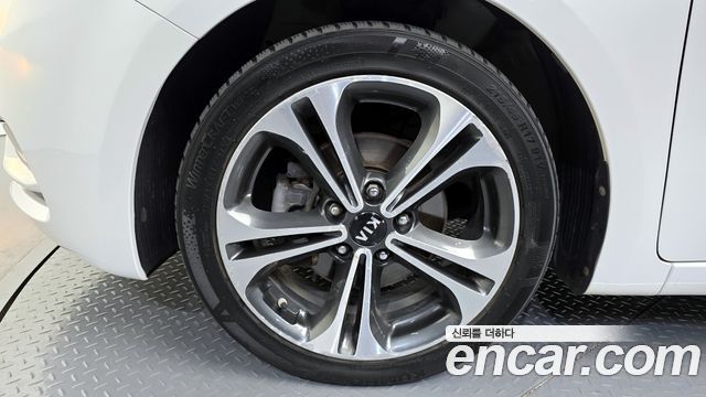 Kia K3 из Кореи Encar