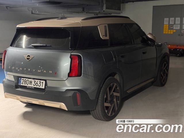 Mini Countryman ALL4 Favoured — пробег 35 000 км — фото 5 из 5