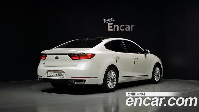 Kia K7 из Кореи Encar