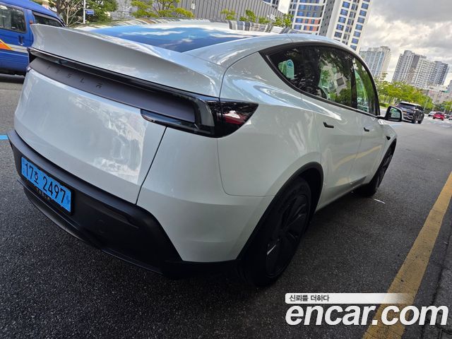 Tesla Model Y RWD — пробег 6 500 км — фото 3 из 5