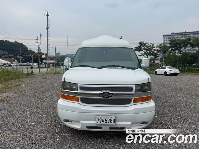 Chevrolet Express Van 6.0 — пробег 56 899 км — фото 4 из 5
