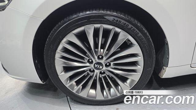Kia K7 из Кореи Encar