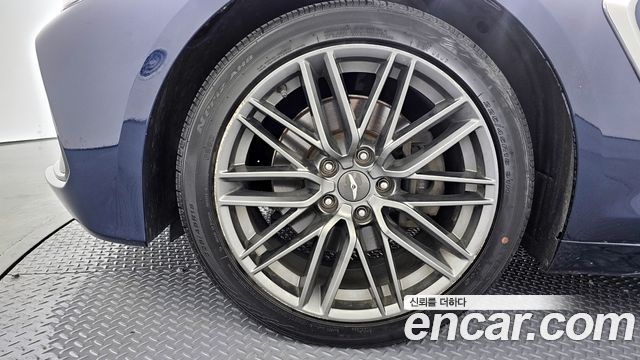 Genesis G70 из Кореи Encar