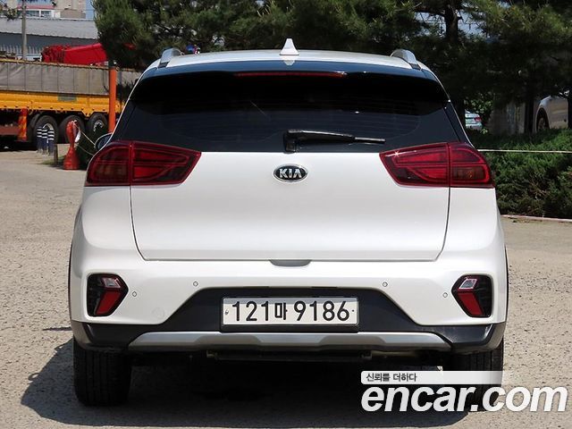 Kia Niro из Кореи Encar