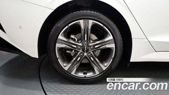 Kia K5 из Кореи Encar