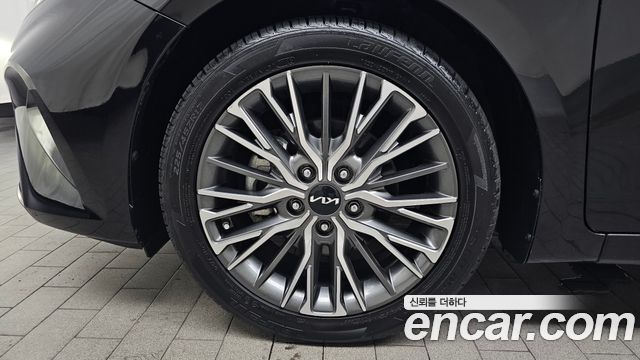 Kia K3 из Кореи Encar