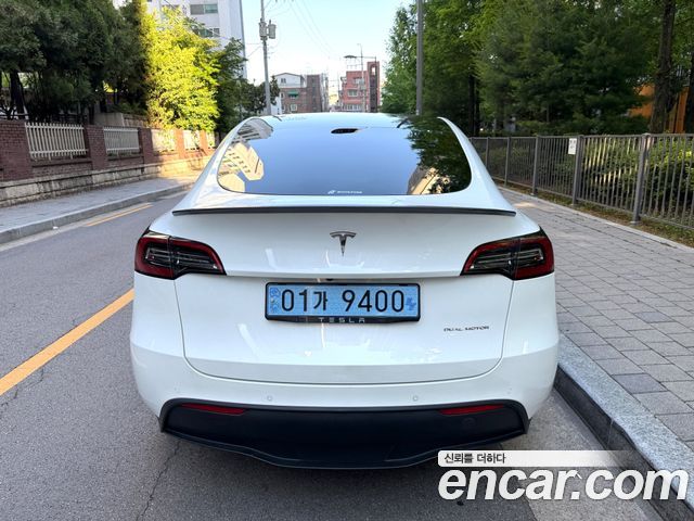 Tesla Model Y Long Range AWD — пробег 50 273 км — фото 5 из 5
