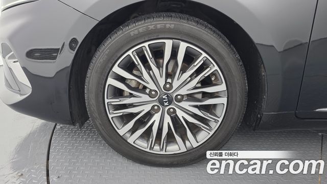 Kia K7 из Кореи Encar