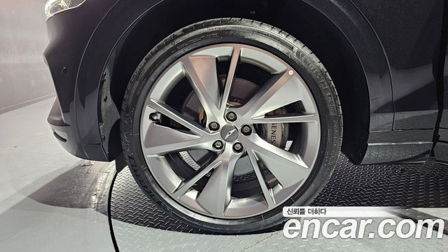 Genesis GV70 из Кореи Encar