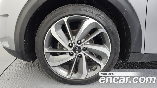 Kia Niro из Кореи Encar