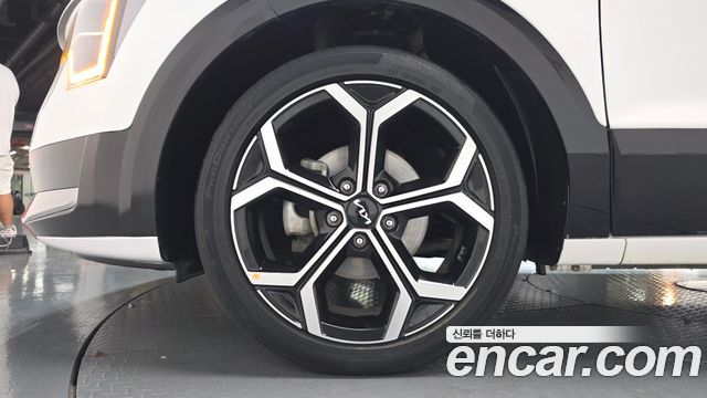 Kia Niro Prestige — пробег 119 240 км — фото 5 из 5