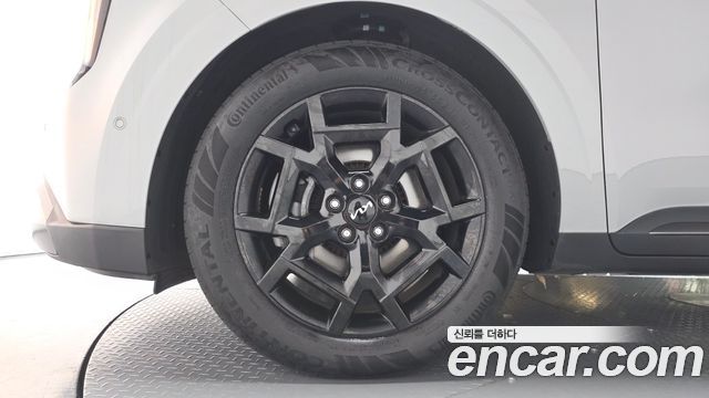 Kia Carnival 7-Seater Gravity — пробег 11 331 км — фото 5 из 5