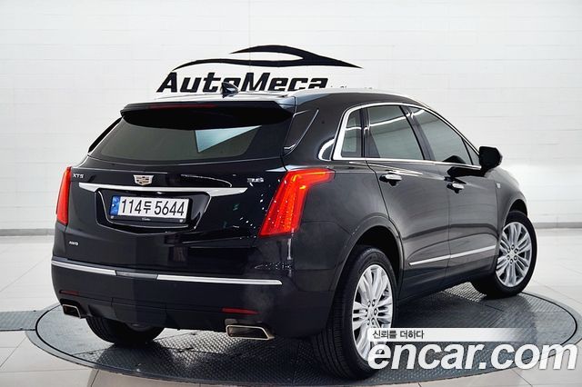 Cadillac XT5 3.6 Premium Plus AWD — пробег 105 334 км — фото 5 из 5