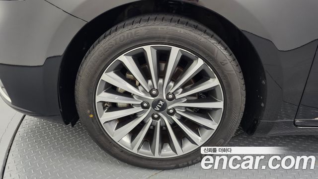 Kia K7 из Кореи Encar