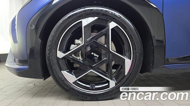 Kia EV4 из Кореи Encar