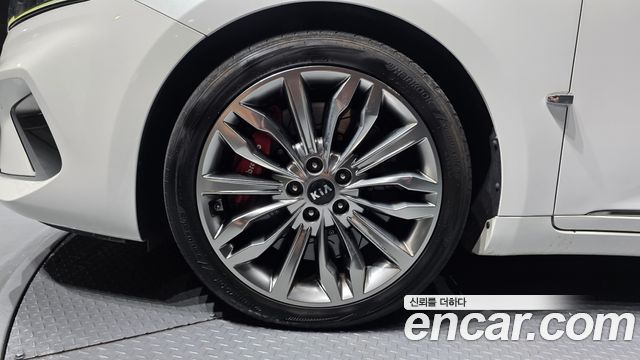 Kia K7 из Кореи Encar