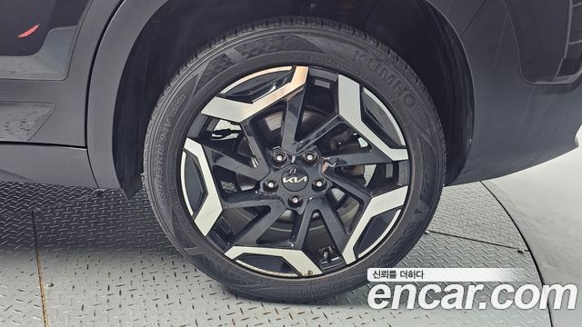 Kia Seltos из Кореи Encar