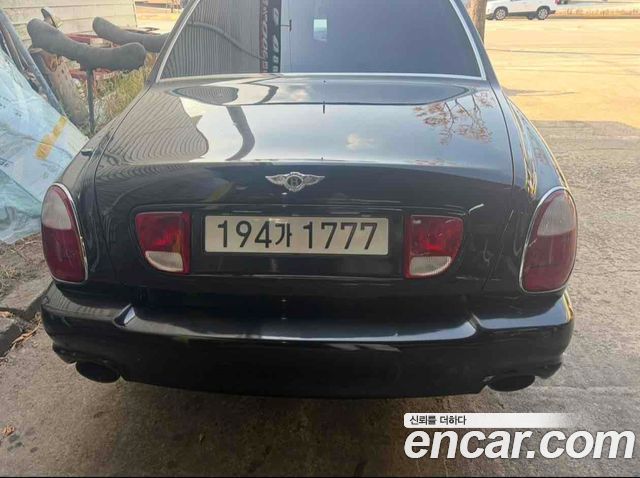Bentley Arnage 6.8 — пробег 96 000 км — фото 4 из 5