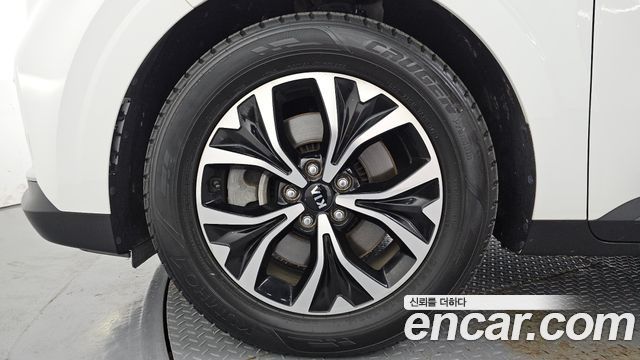 Kia Carnival 9-Seater Prestige — пробег 89 842 км — фото 5 из 5