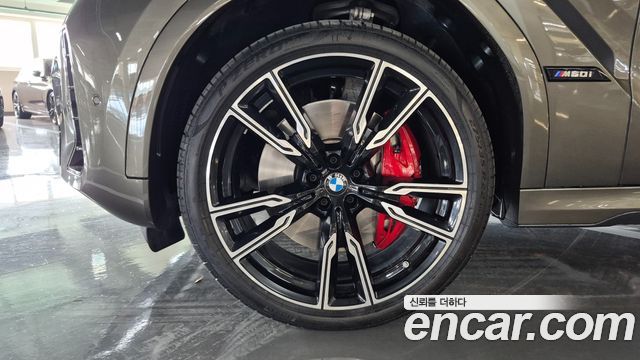 BMW X6 M60i — пробег 10 245 км — фото 5 из 5