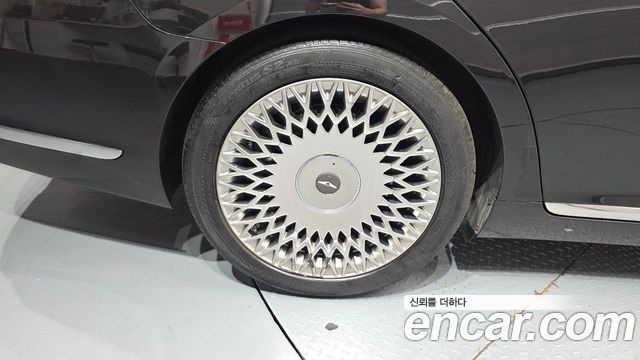 Genesis G90 из Кореи Encar