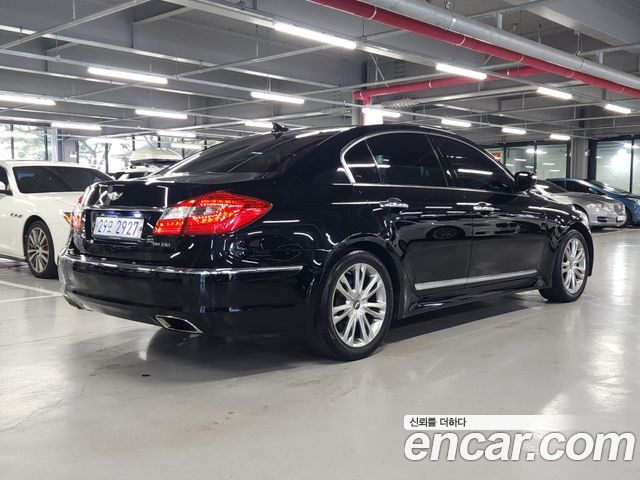 Hyundai Genesis из Кореи Encar