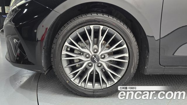 Kia K3 из Кореи Encar