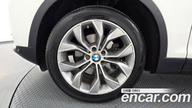 BMW X3 xDrive 20d — пробег 121 396 км — фото 5 из 5