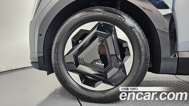 Kia EV9 из Кореи Encar