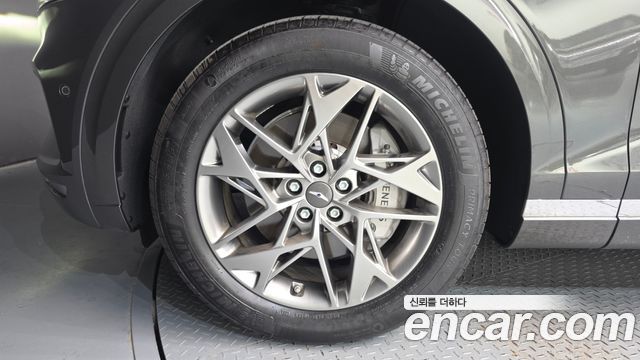 Genesis GV70 из Кореи Encar