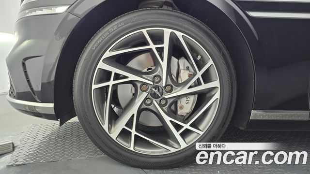 Genesis G90 из Кореи Encar