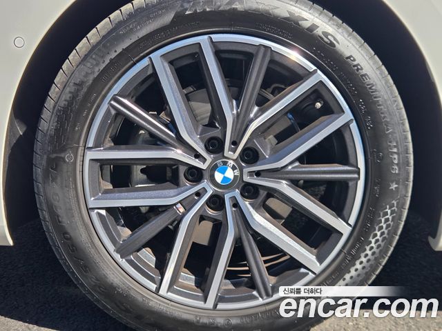 BMW 2-Series 220i M Sport Design — пробег 4 793 км — фото 5 из 5