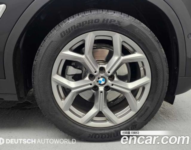 BMW X3 xDrive 20i — пробег 49 300 км — фото 5 из 5