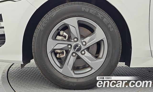 Kia K5 из Кореи Encar