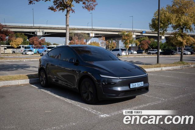 Tesla Model Y RWD — пробег 800 км — фото 2 из 5