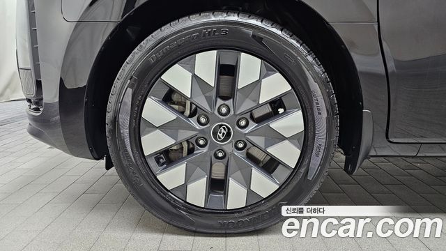 Hyundai Staria из Кореи Encar