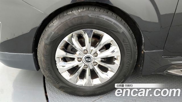 Ssangyong KORANDO из Кореи Encar