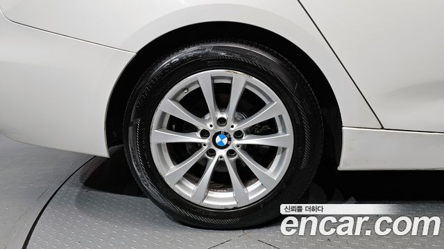BMW Gran Turismo GT 320d xDrive — пробег 121 837 км — фото 5 из 5