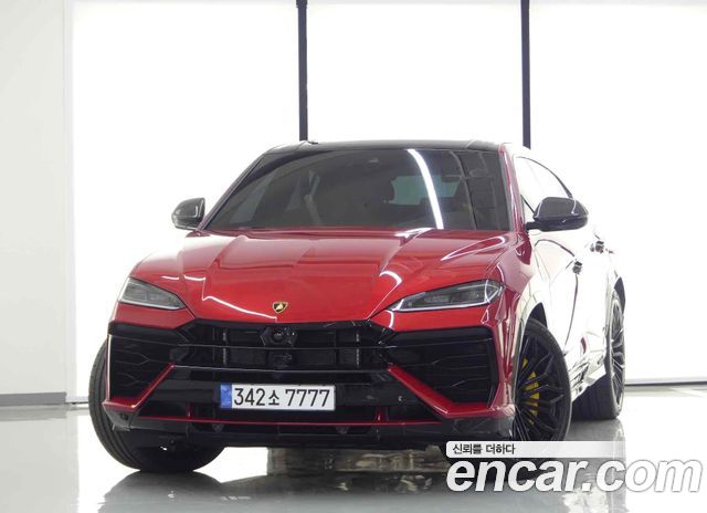 Lamborghini Urus из Кореи Encar