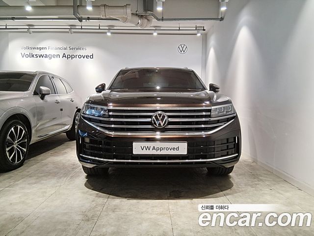 Volkswagen Touareg 3.0 TDI Prestige — пробег 28 469 км — фото 2 из 5