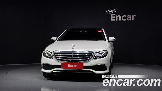 Mercedes-Benz E-Class из Кореи Encar