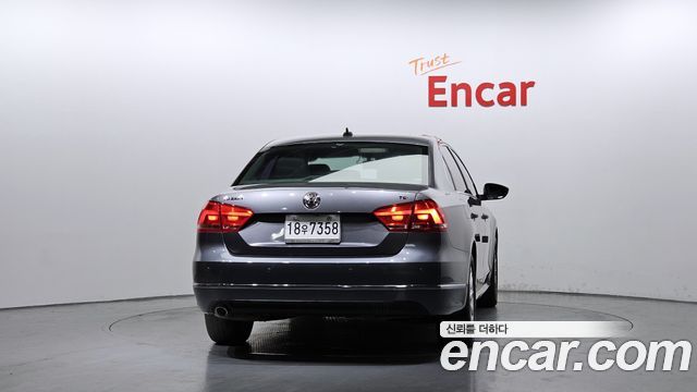 Volkswagen Passat из Кореи Encar