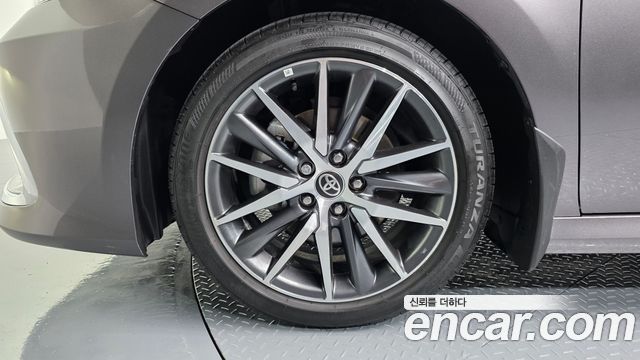 Toyota Camry 2.5 — пробег 4 587 км — фото 5 из 5