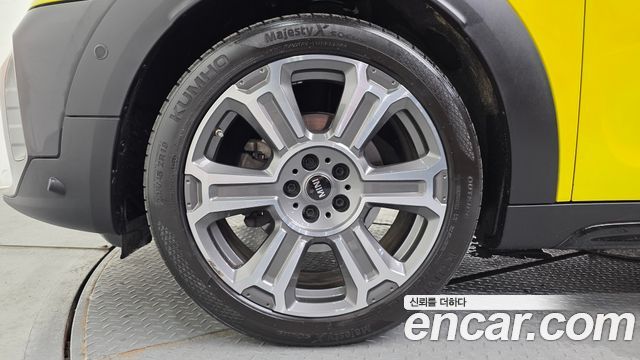 Mini Countryman из Кореи Encar
