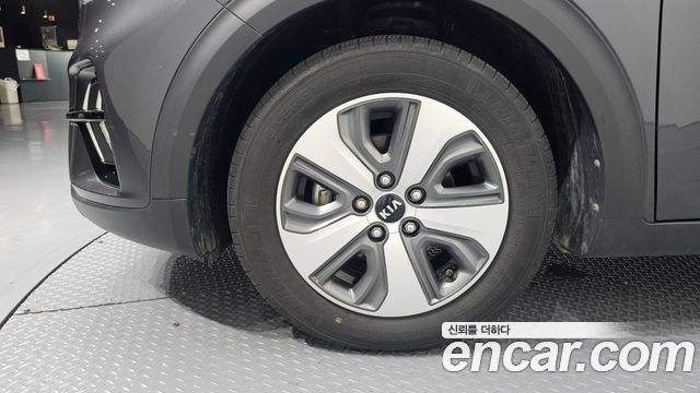 Kia Niro из Кореи Encar