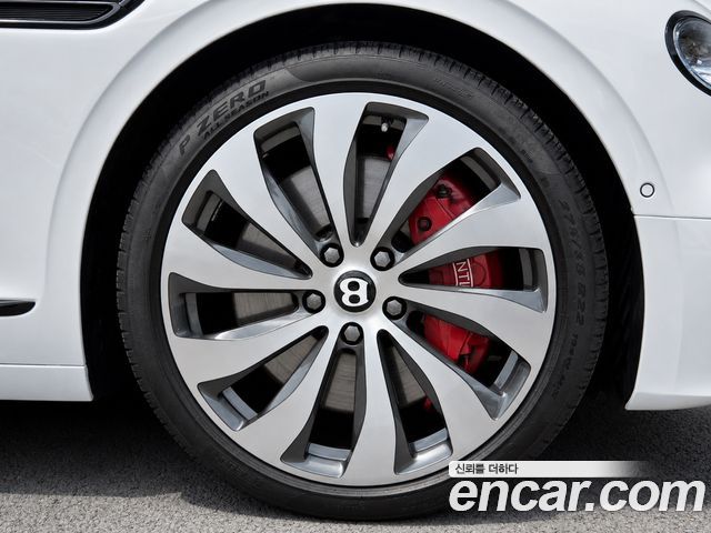 Bentley Flying Spur из Кореи Encar