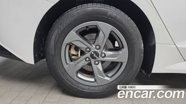 Kia K5 из Кореи Encar