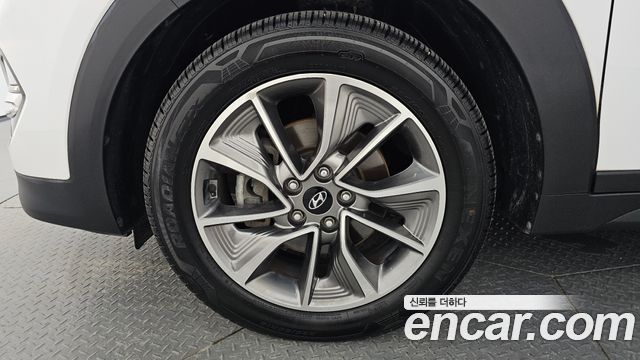 Hyundai Tucson из Кореи Encar