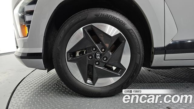 Hyundai Kona из Кореи Encar