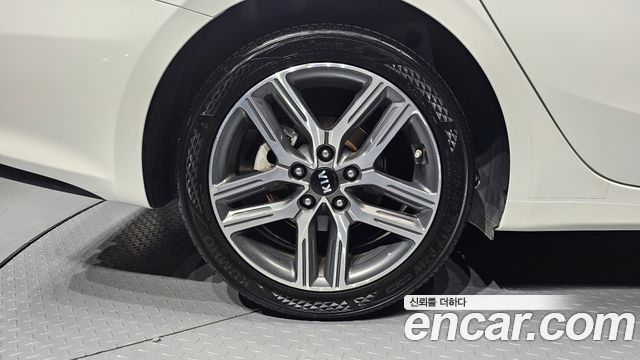 Kia K3 из Кореи Encar